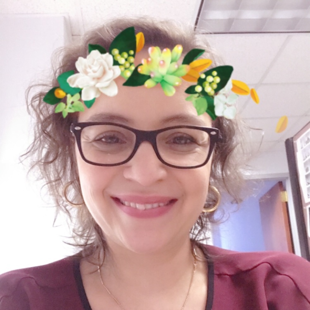 Meet your Posher, Mayra